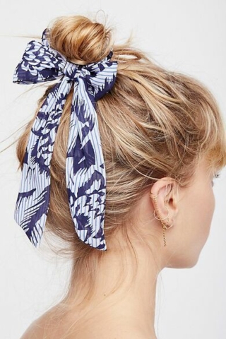 Stile personale e accessori scrunchies